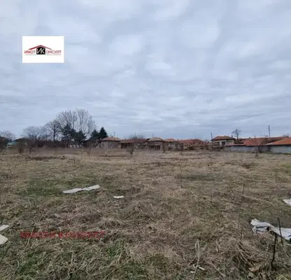 Снимка 2 — Парцел във Велико Търново, с. Самоводене