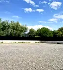 Бизнес имот в Перник, Изток
