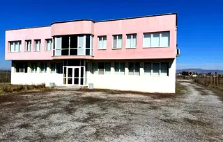 Промишлена сграда в с. Волуяк