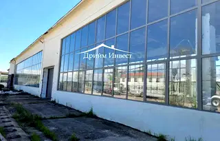 Промишлена сграда в Асеновско шосе