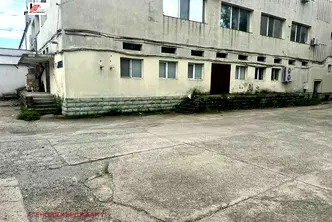 Промишлена сграда в Кърджали, Център