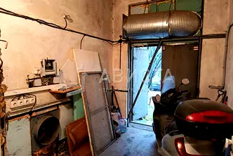 Промишлена сграда в София, Гео Милев
