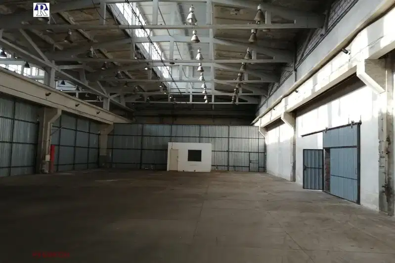 Industrial Building in Plovdiv, Industrialna Zona - Yug