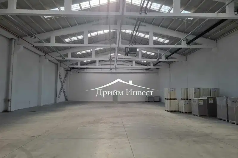 Industrial Building in Plovdiv, Industrialna Zona - Yug