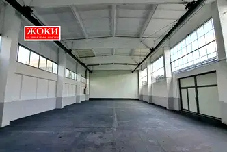 Промишлена сграда в Перник, Мошино