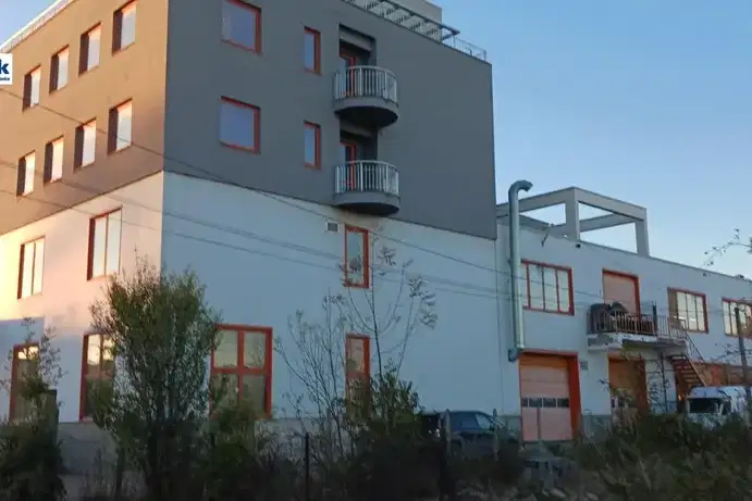 Industrial Building in Sofiya, Orlandovci