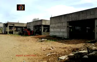 Промишлена сграда във Враца, Промишлена зона