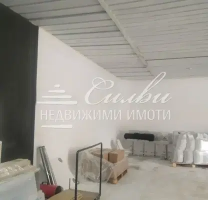 Снимка 2 — Промишлена сграда в Шумен, Тракия