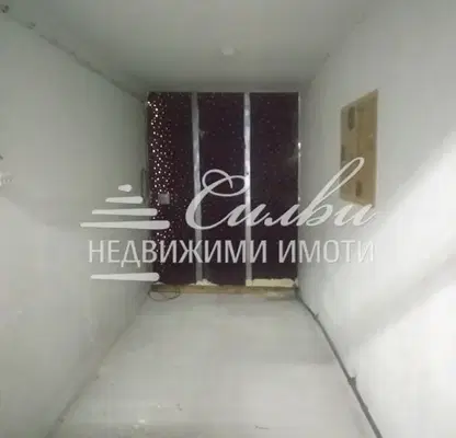 Снимка 4 — Промишлена сграда в Шумен, Тракия