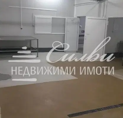 Снимка 3 — Промишлена сграда в Шумен, Тракия
