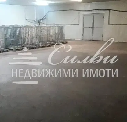 Снимка 4 — Промишлена сграда в Шумен, Тракия