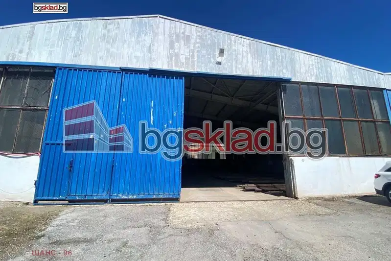 Industrial Building in Sofiya, Voenna Rampa