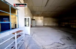 Промишлена сграда във Варна, Западна промишлена зона