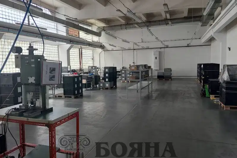 Промишлена сграда в Русе, Здравец