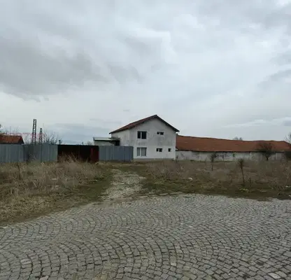 Photo 4 — Industrial Building in Oblast Blagoevgrad, Razlog