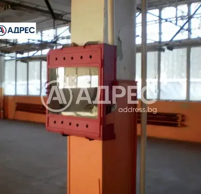 Снимка 4 — Промишлена сграда в Благоевград, Сандански