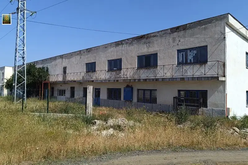 Industrial Building in Oblast Kyrdjali, Момчил