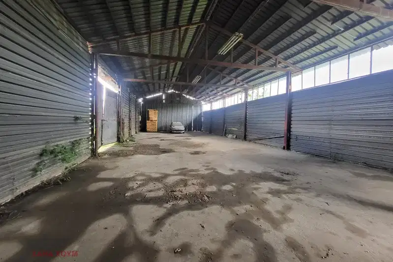 Industrial Building in Oblast Lovech, Oreshak