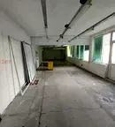 Промишлена сграда в Монтана, Лом