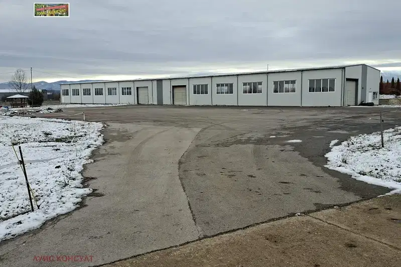Industrial Building in Oblast Montana, с. Трифоново