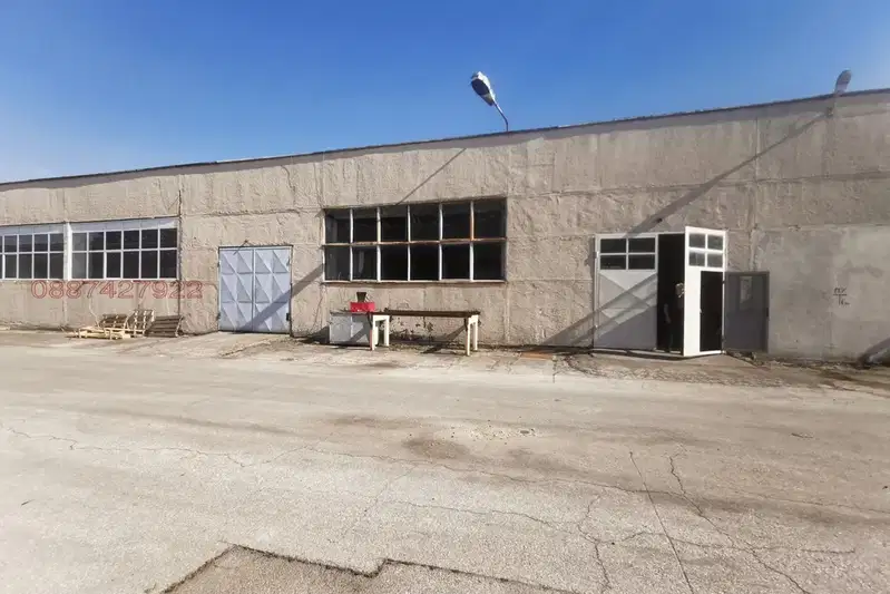 Industrial Building in Pazardjik, Dragor