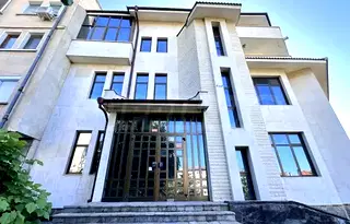 Промишлена сграда в Пловдив, Карлово