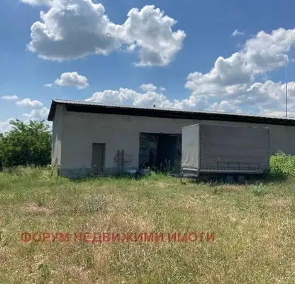 Снимка 4 — Промишлена сграда в Пловдив, с. Червен
