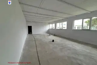 Промишлена сграда в Русе, с. Смирненски