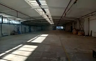 Промишлена сграда в София, Божурище