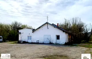 Промишлена сграда във Велико Търново, с. Първомайци