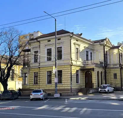 Снимка 2 — Бизнес имот в Стара Загора, Център