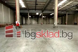 Склад в с. Казичене