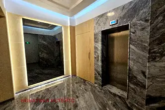 Склад в ж.Южен парк