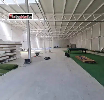 Photo 4 — Warehouse in Topoli