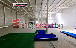 Склад в с. Тополи