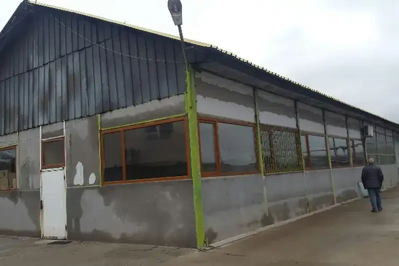 Warehouse in Novi Iskyr