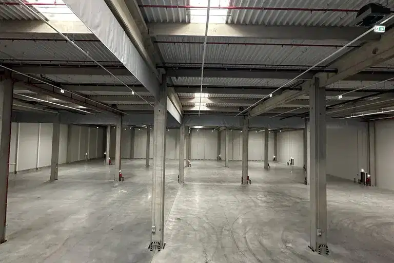 Warehouse in Kazichene