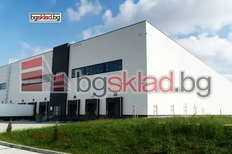 Склад в с. Казичене