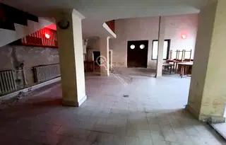 Склад във Велико Търново, Асенов
