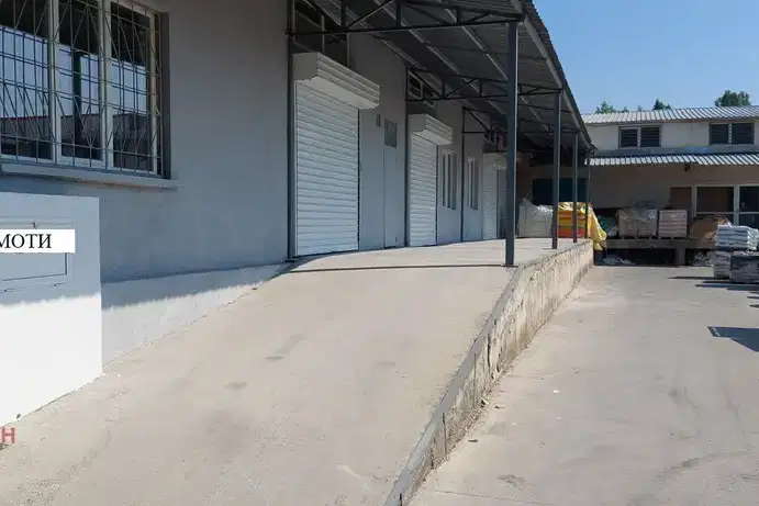 Warehouse in Plovdiv, Брезовско шосе
