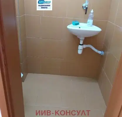 Снимка 4 — Склад във Велико Търново, Център
