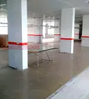 Склад в Раз, Център