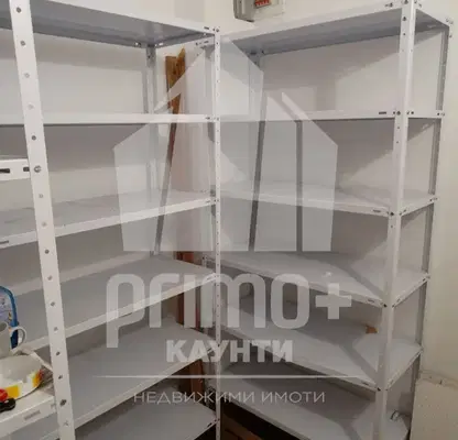 Снимка 3 — Склад във Велико Търново, Център