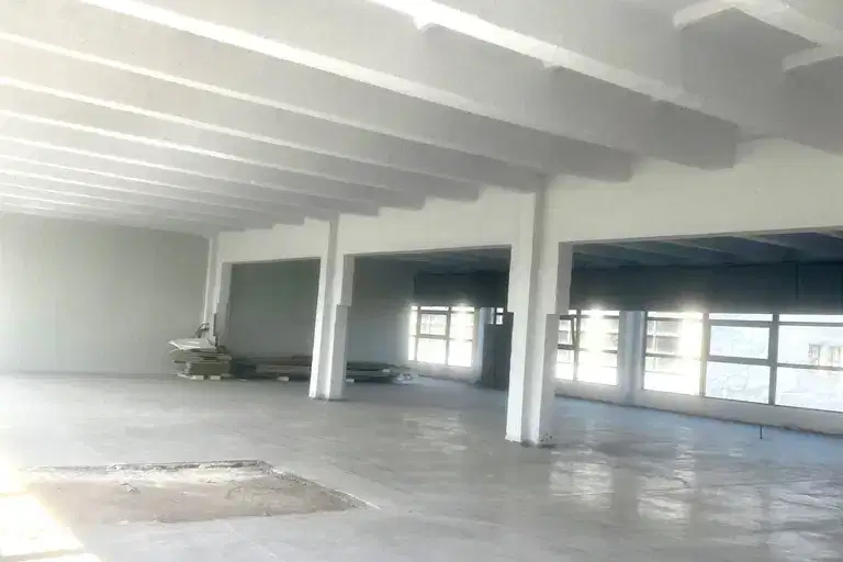Warehouse in Sofiya, Centyr