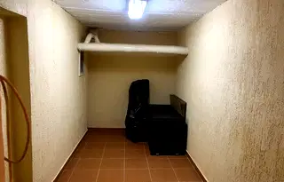 Склад в София, Център