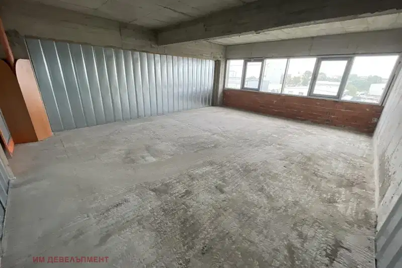 Warehouse in Sofiya, Iliyanci
