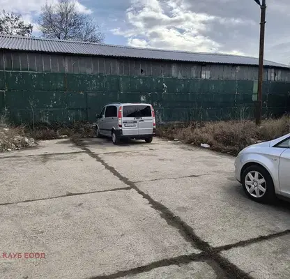 Photo 2 — Warehouse in Sofia, Iliyanci