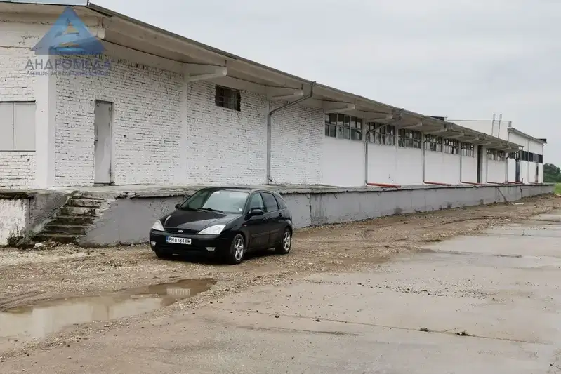 Warehouse in Pleven, Industrialna Zona - Zapad