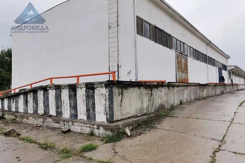 Warehouse in Pleven, Industrialna Zona - Zapad