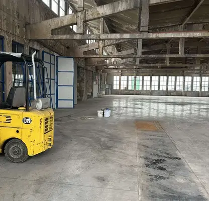 Photo 2 — Warehouse in Pernik, Iztok
